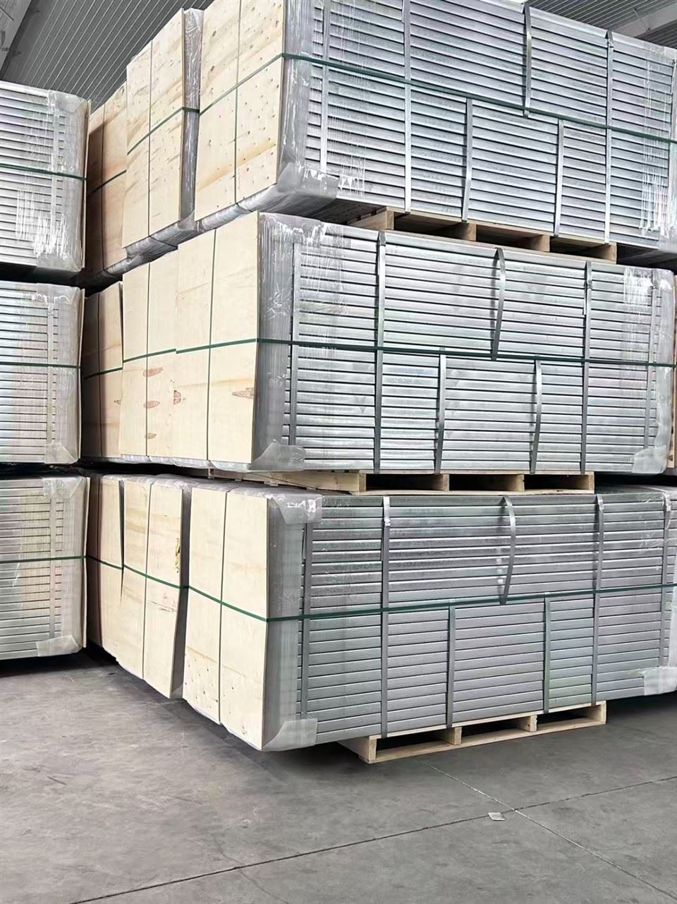 Customizable Waterproof and slip-resistant Steel Scaffold Plank best